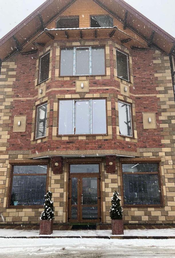 Korona Karpat Hotell Lazeshchyna Exteriör bild