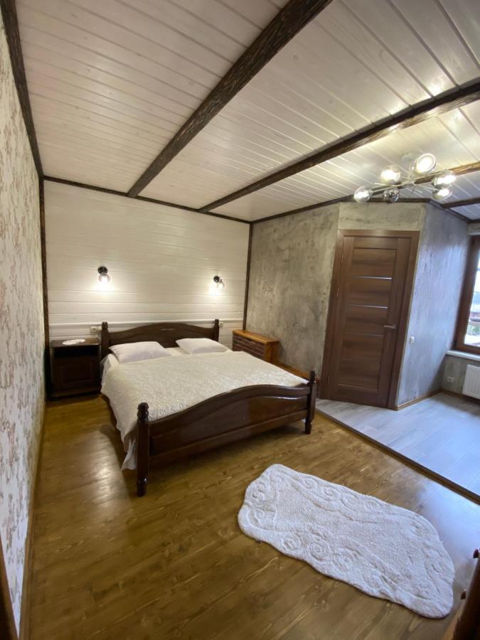 Korona Karpat Hotell Lazeshchyna Exteriör bild