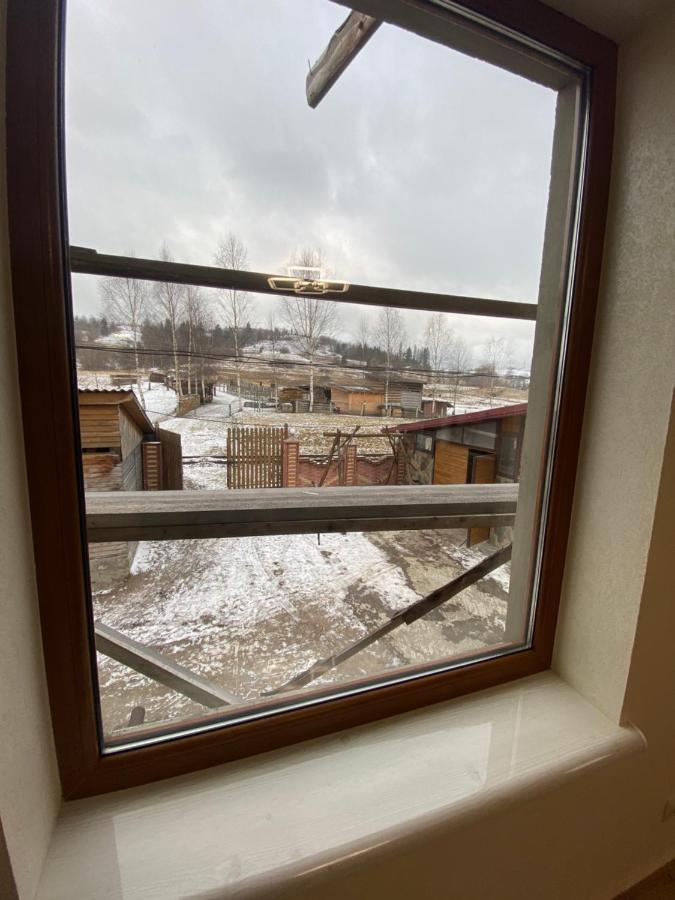 Korona Karpat Hotell Lazeshchyna Exteriör bild