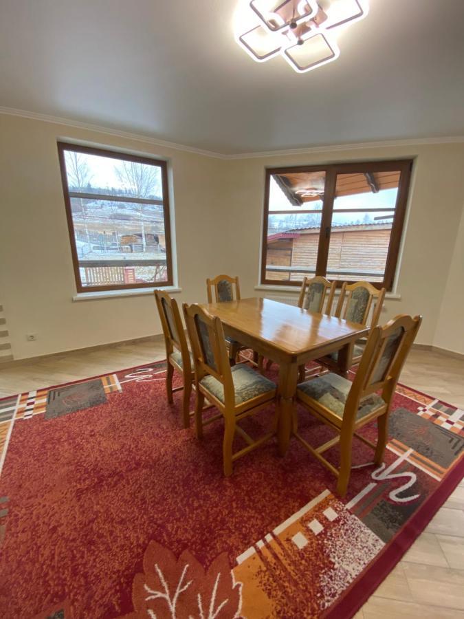 Korona Karpat Hotell Lazeshchyna Exteriör bild