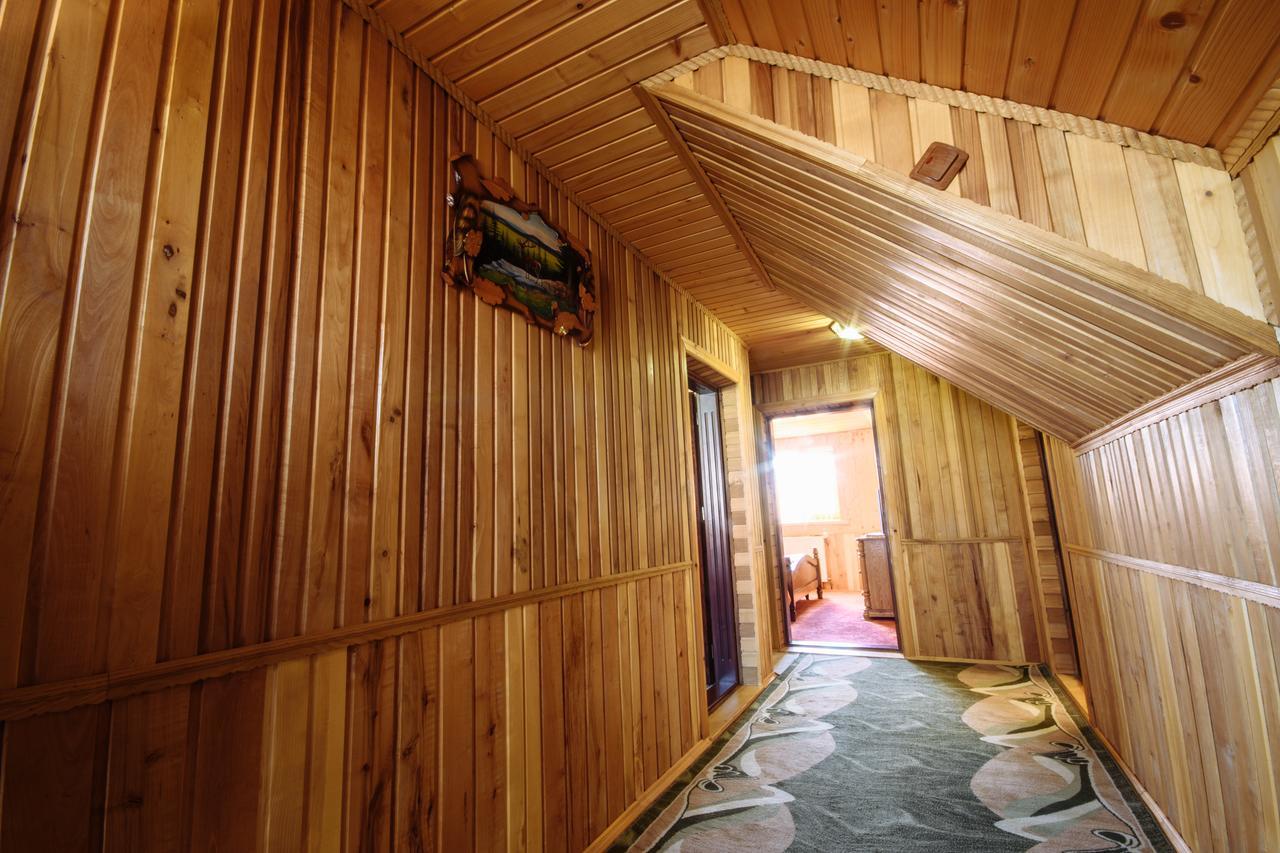 Korona Karpat Hotell Lazeshchyna Exteriör bild