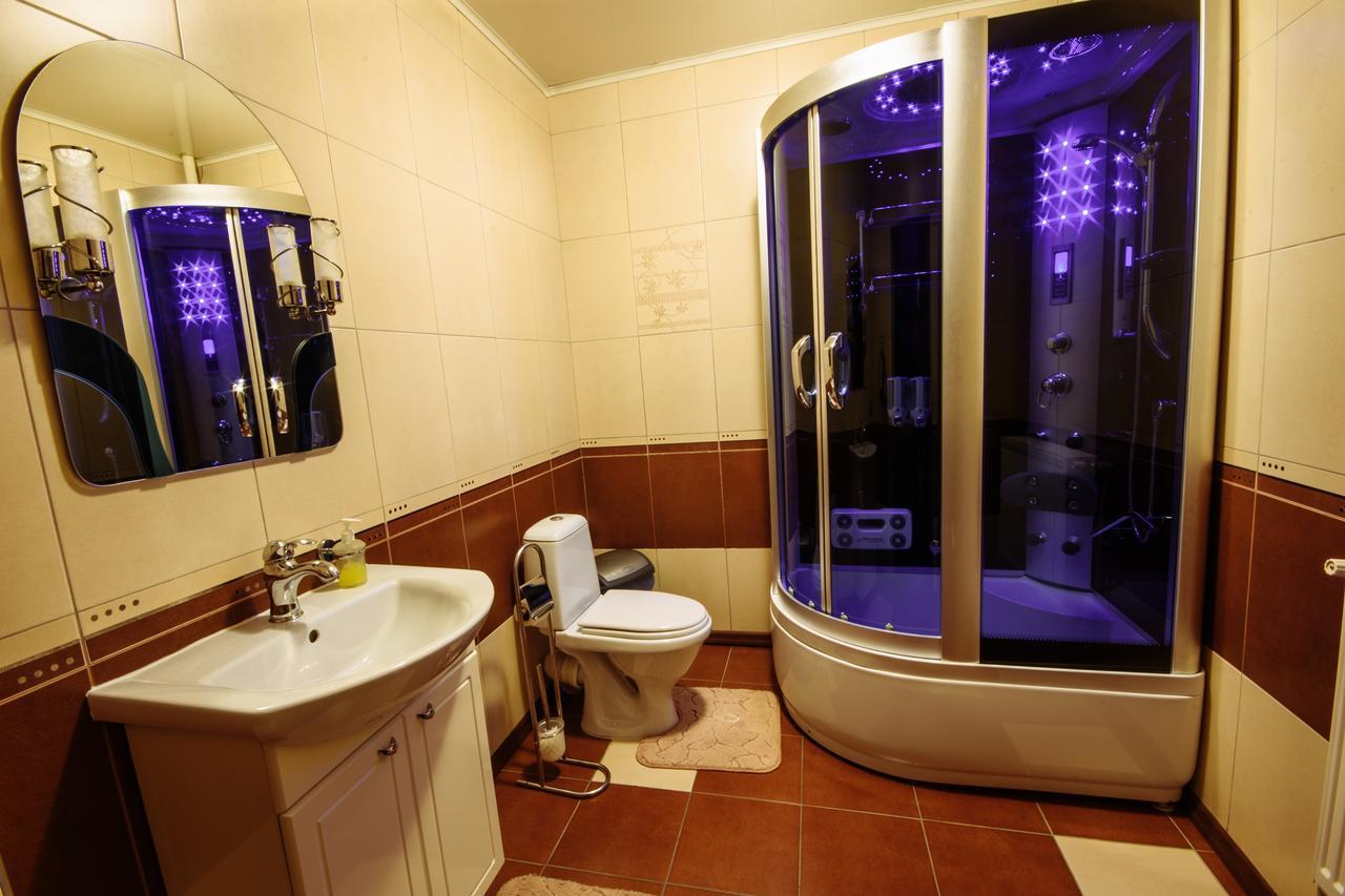 Korona Karpat Hotell Lazeshchyna Exteriör bild