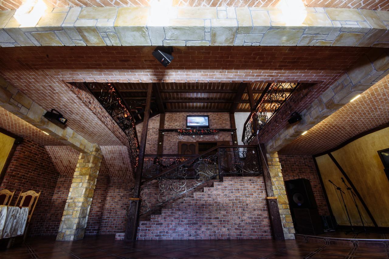 Korona Karpat Hotell Lazeshchyna Exteriör bild