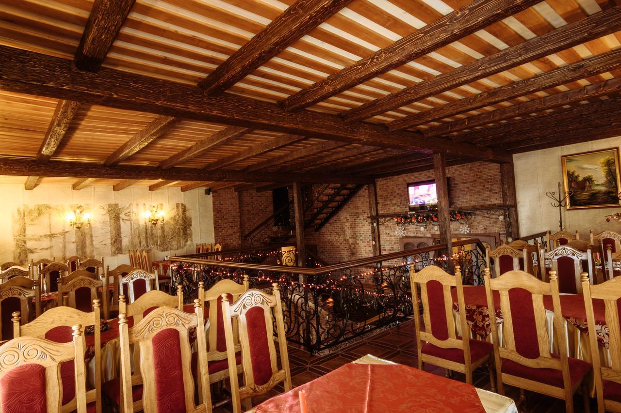 Korona Karpat Hotell Lazeshchyna Exteriör bild